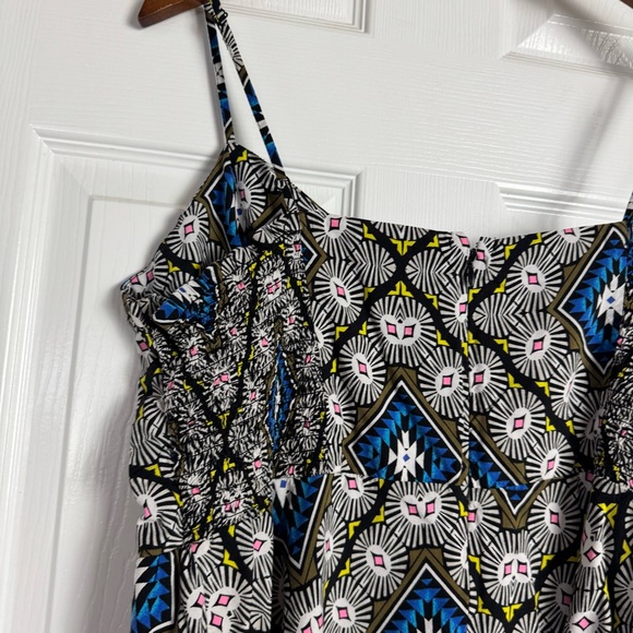 Old Navy Sleeveless Swing Dress Geo Diamond Print Size XL - Picture 3 of 5